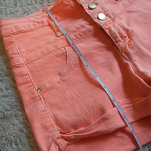 Refuge high waisted peach/orange shorts - Picture 5 of 5